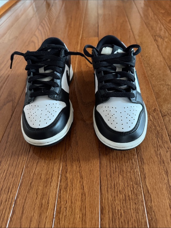 Nike Other - 🎉Nike- Black and White Low-Top Sneakers(Size 3.5)🎉